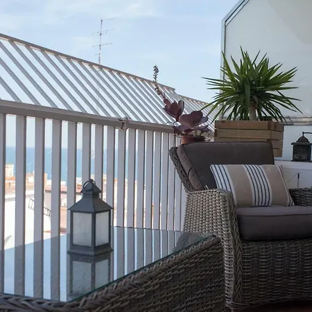 Carlota Apartment